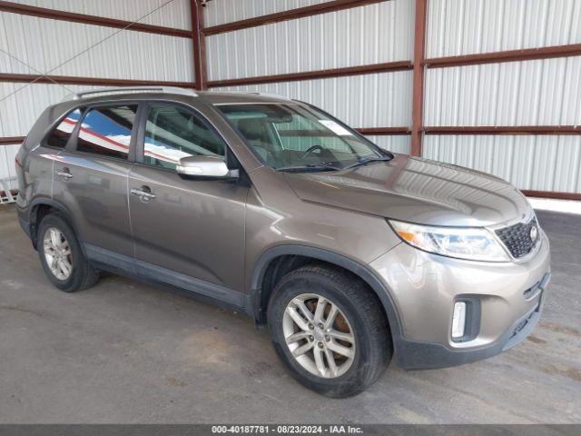  Salvage Kia Sorento