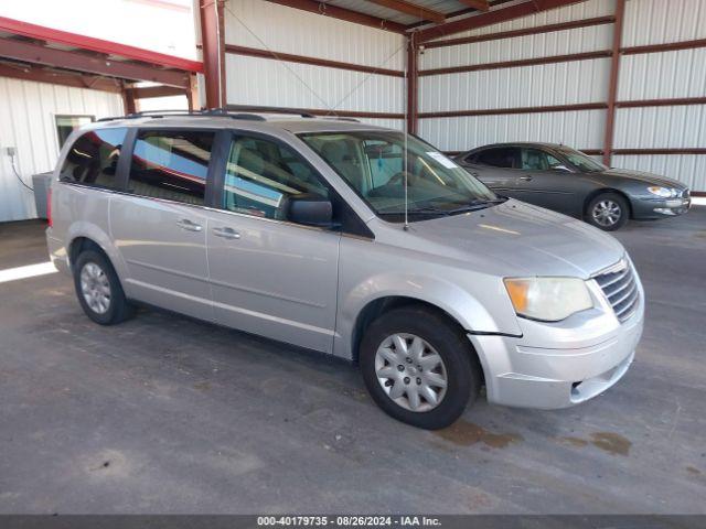  Salvage Chrysler Town & Country