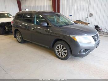  Salvage Nissan Pathfinder