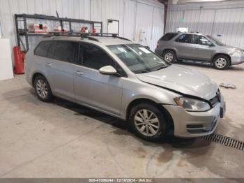  Salvage Volkswagen Golf