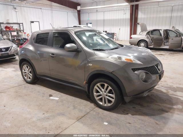  Salvage Nissan JUKE