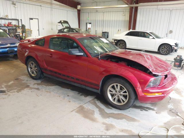  Salvage Ford Mustang