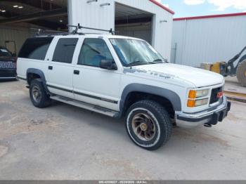  Salvage GMC Suburban