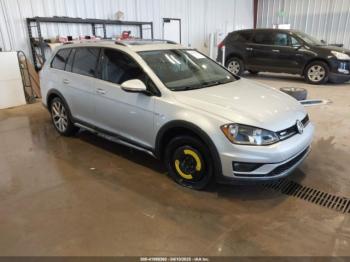  Salvage Volkswagen Golf