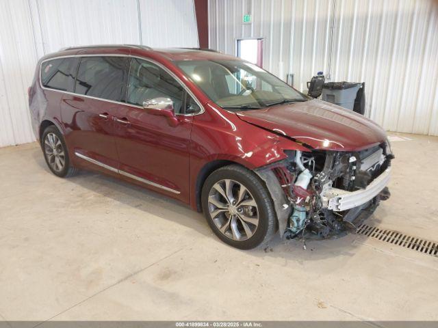  Salvage Chrysler Pacifica