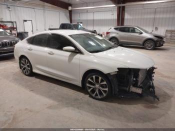  Salvage Chrysler 200