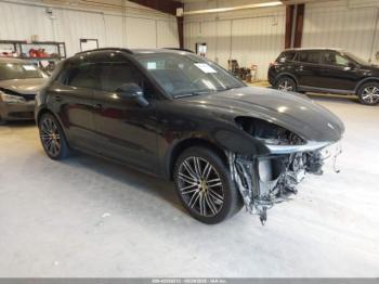  Salvage Porsche Macan