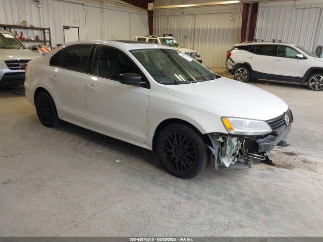  Salvage Volkswagen Jetta