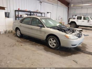  Salvage Ford Taurus