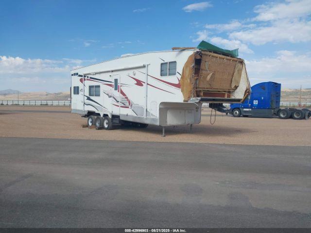  Salvage Eclipse Travel Trailer