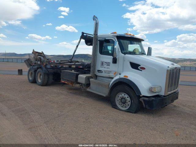 Salvage Peterbilt 567