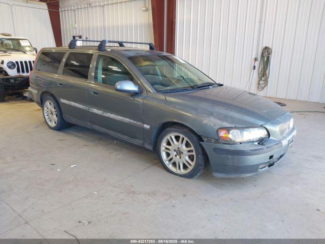  Salvage Volvo V70