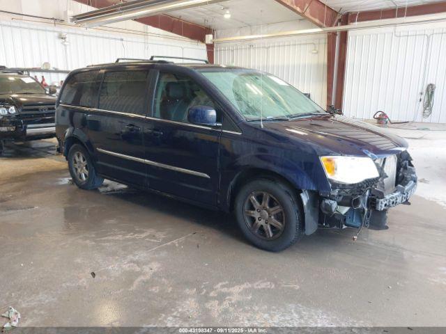  Salvage Chrysler Town & Country