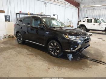  Salvage Mitsubishi Outlander
