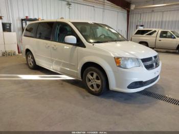 Salvage Dodge Grand Caravan