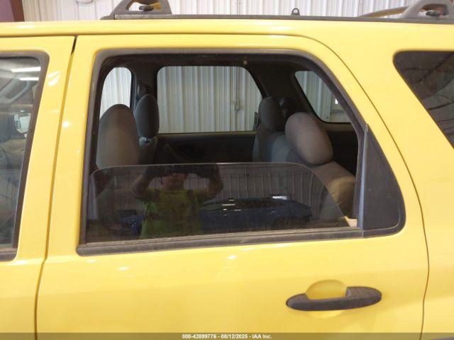 Ford Escape Xlt Image 10