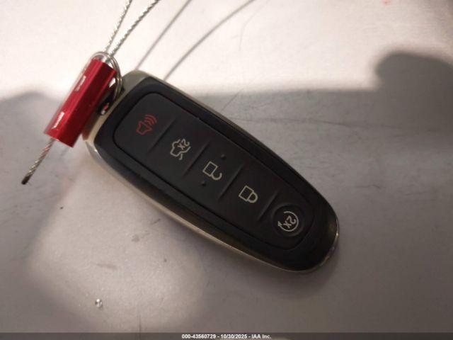 Ford Escape Se Image 12