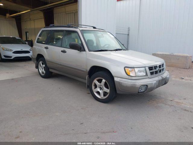  Salvage Subaru Forester