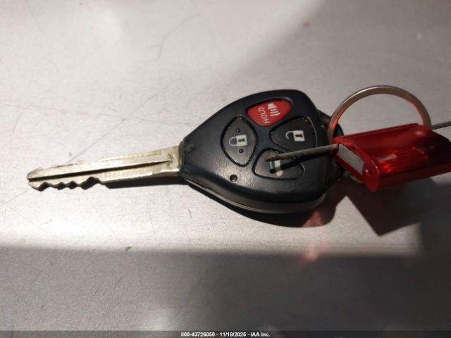 Toyota Corolla S Image 10