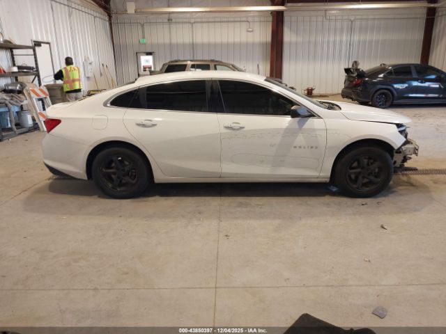 Chevrolet Malibu Ls Image 11