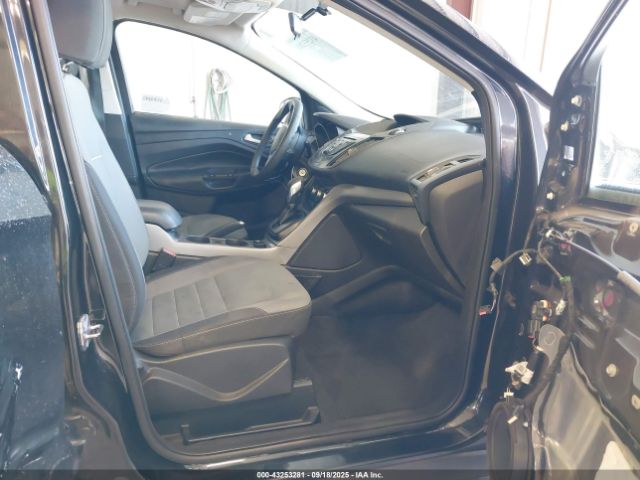 Ford Escape Se Image 11