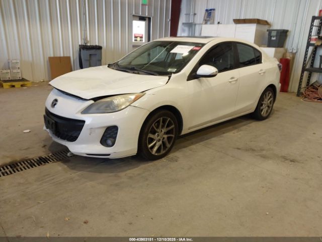 Mazda Mazda3 S Grand Touring Image 2