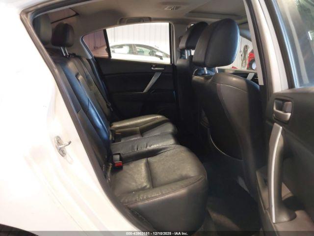 Mazda Mazda3 S Grand Touring Image 13