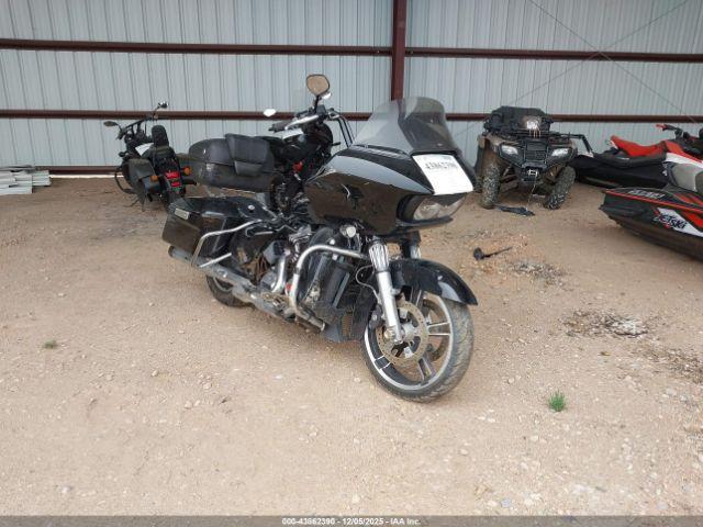  Salvage Harley-Davidson Fltrxs