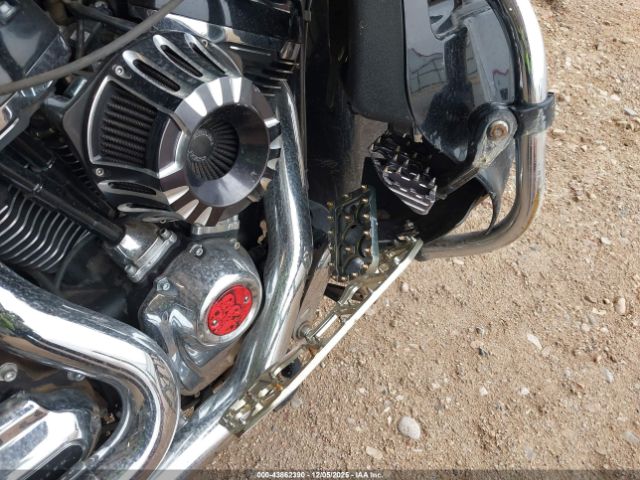 Harley-Davidson Fltrxs Road Glide Special Image 7