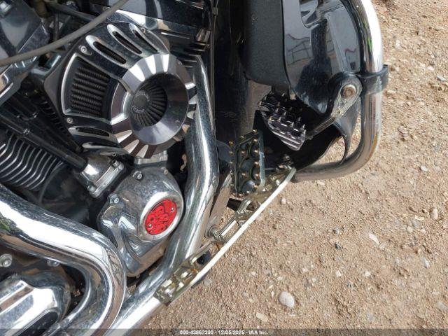 Harley-Davidson Fltrxs Road Glide Special Image 7