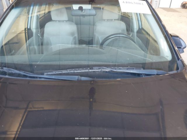 Subaru Outback 2.5i Image 6