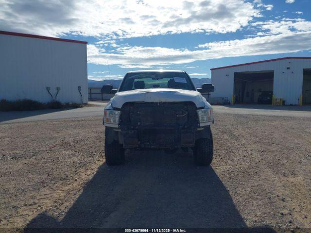 Ram 2500 St Image 8