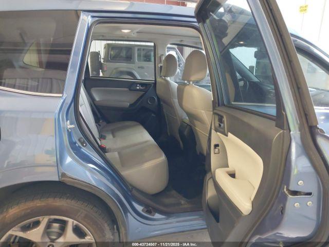 Subaru Forester 2.5i Touring Image 6