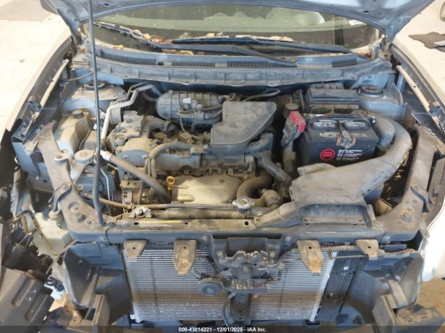 Nissan Rogue S Image 14