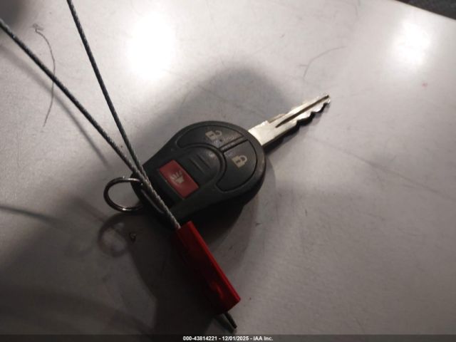 Nissan Rogue S Image 2