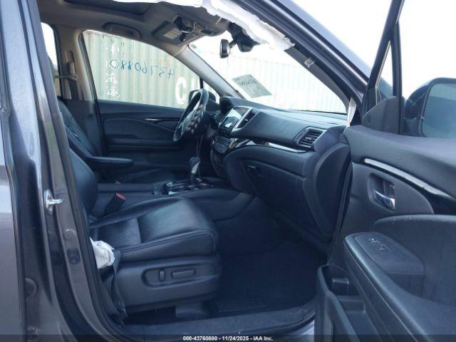 Honda Ridgeline Rtl-e Image 8