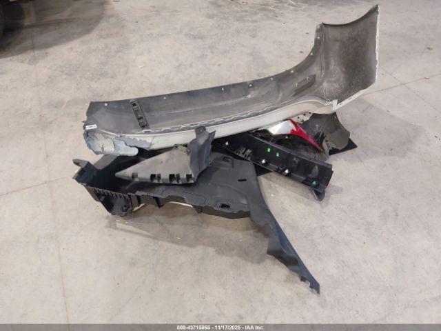 Subaru Impreza 2.0i Premium Image 10