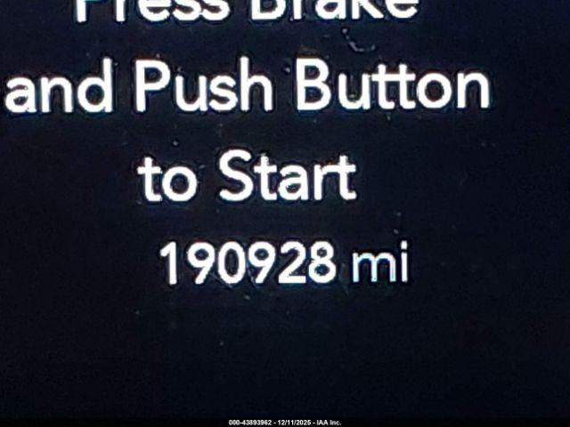 Chrysler Pacifica Touring L Image 12