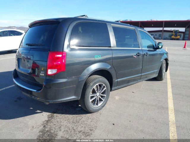 Dodge Grand Caravan Sxt Image 15