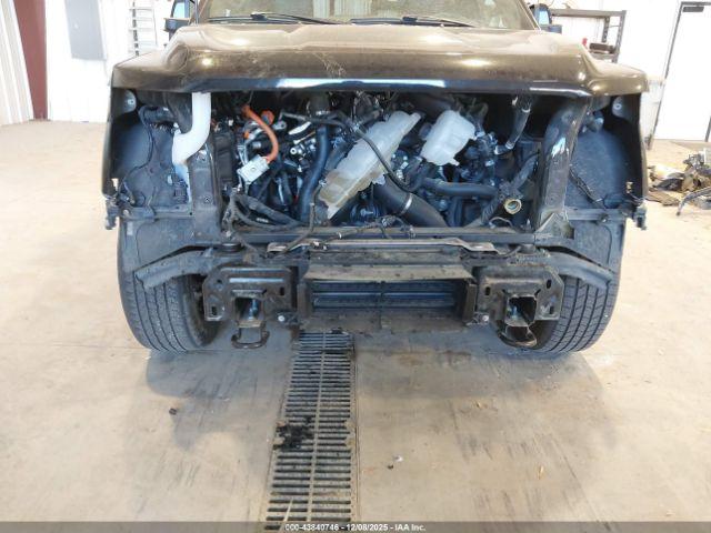 Ford F-150 Lariat Image 4