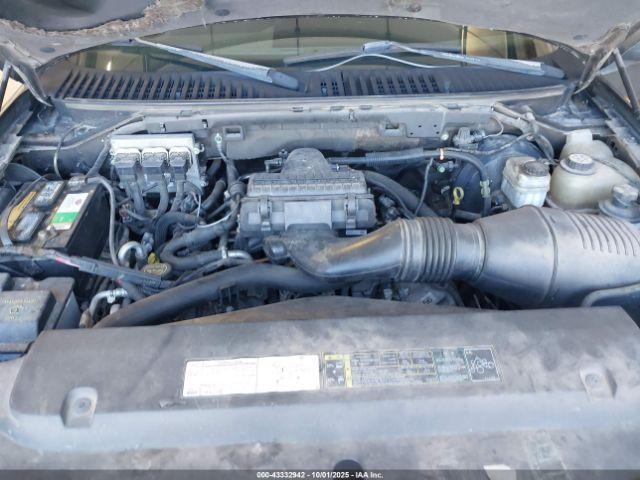 Ford Expedition Image 11