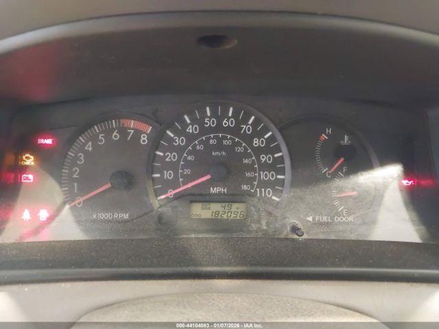 Toyota Corolla Ce Image 10