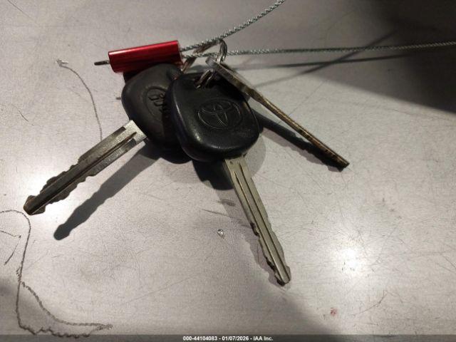 Toyota Corolla Ce Image 9