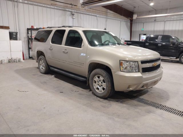 Chevrolet Suburban 1500 Lt Image 1