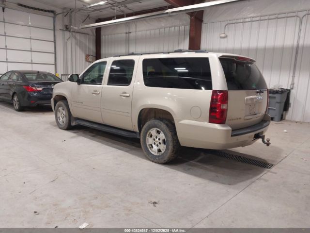 Chevrolet Suburban 1500 Lt Image 4