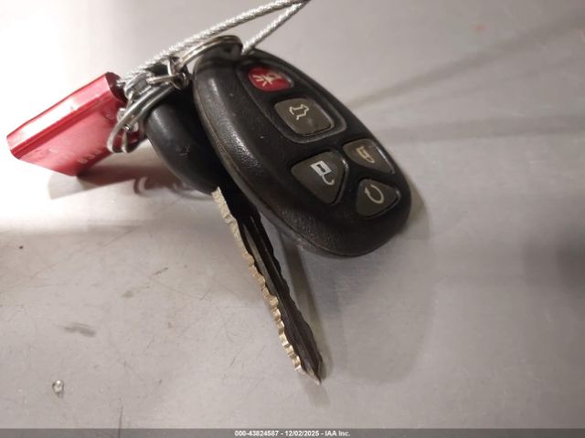 Chevrolet Suburban 1500 Lt Image 11