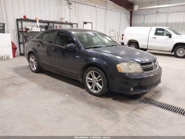  Salvage Dodge Avenger