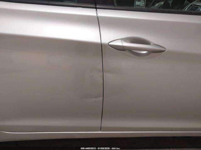 Hyundai ELANTRA Se Image 7