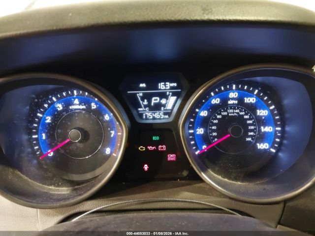 Hyundai ELANTRA Se Image 3